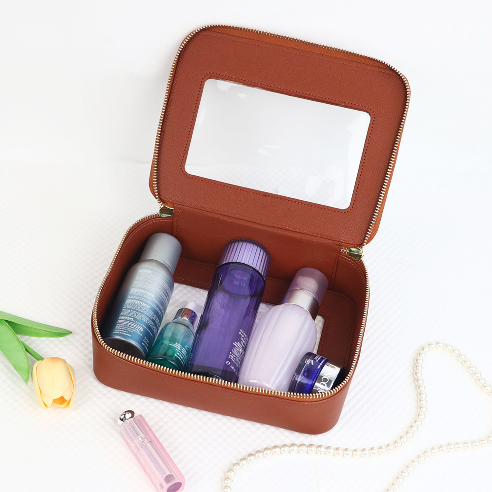 Borsa per il Trucco in Pelle P - Skincare B Erl recensione e prezzo